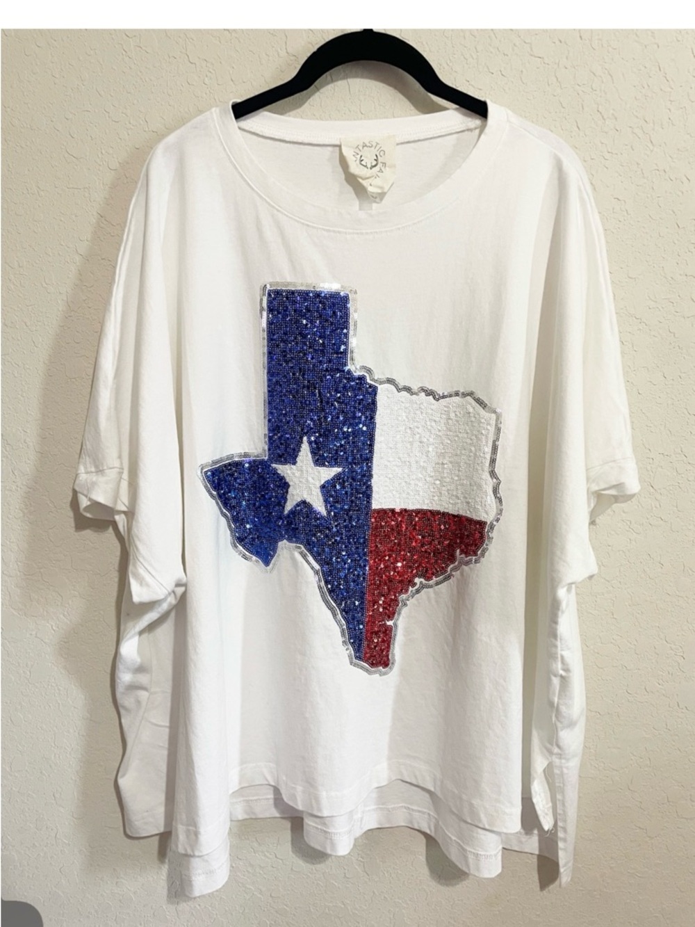 Fantastic Fawn Sequin Texas Flag Graphic Tee - White Large L
